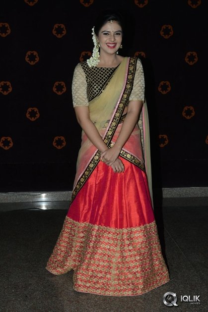 Sreemukhi-at-Savitri-Movie-Audio-Launch